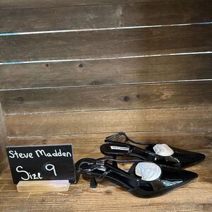 New Womens Steve Madden Legaci Black Patent‎ Leather Kitten Heels Size 9 M